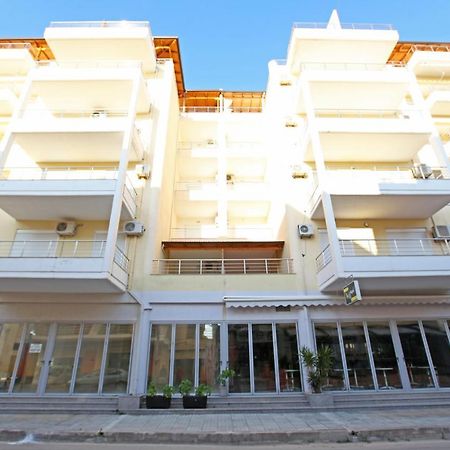 Teo Apartaments Sarandë 外观 照片