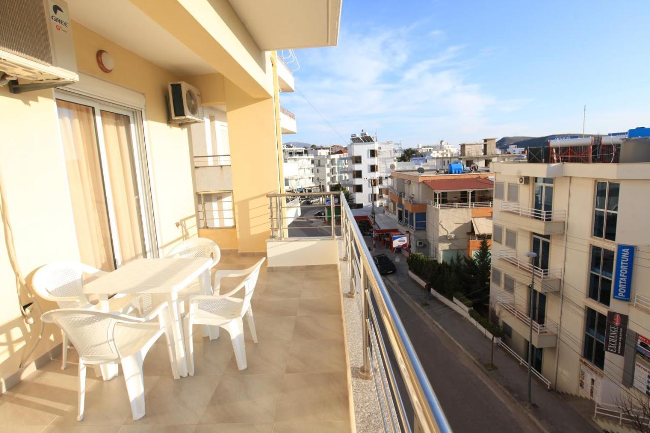 Teo Apartaments Sarandë 外观 照片