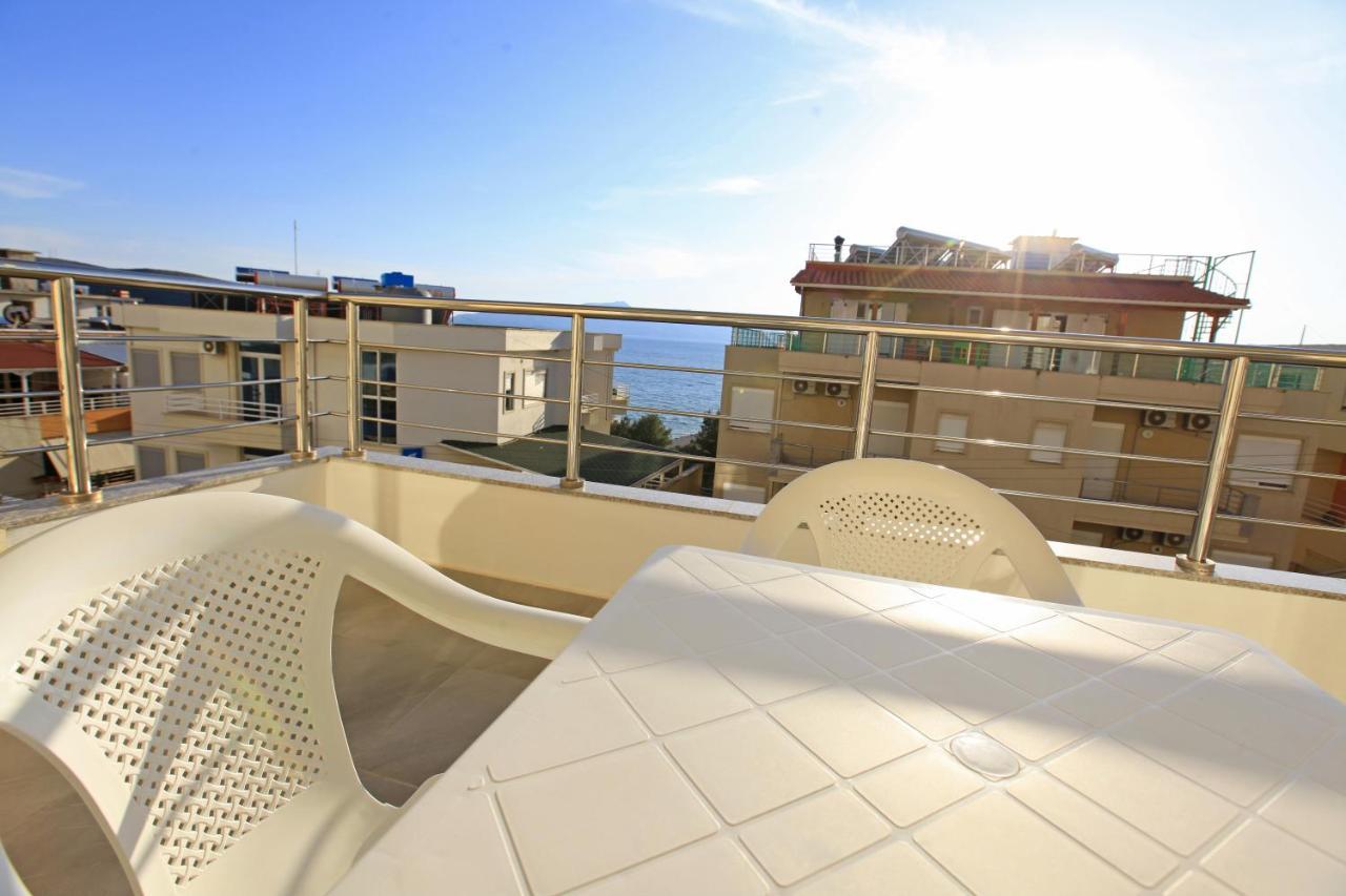 Teo Apartaments Sarandë 外观 照片