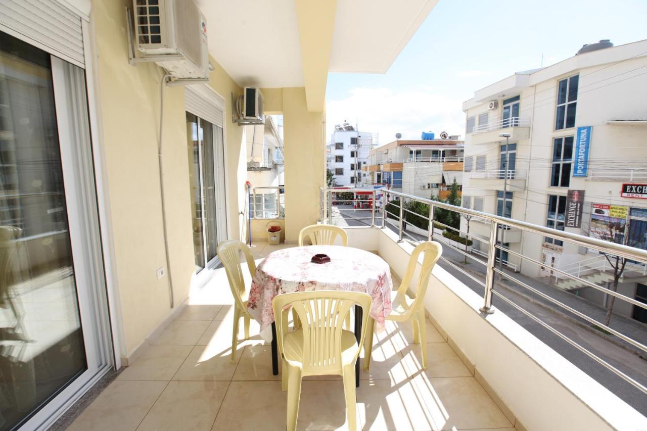 Teo Apartaments Sarandë 外观 照片
